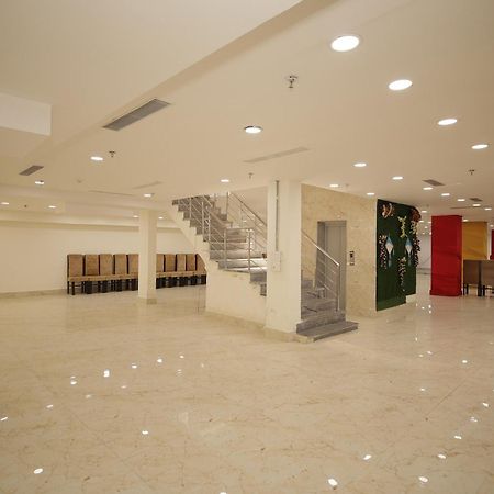 Hotel The Anvi Residency Sector 122 Noida Zewnętrze zdjęcie