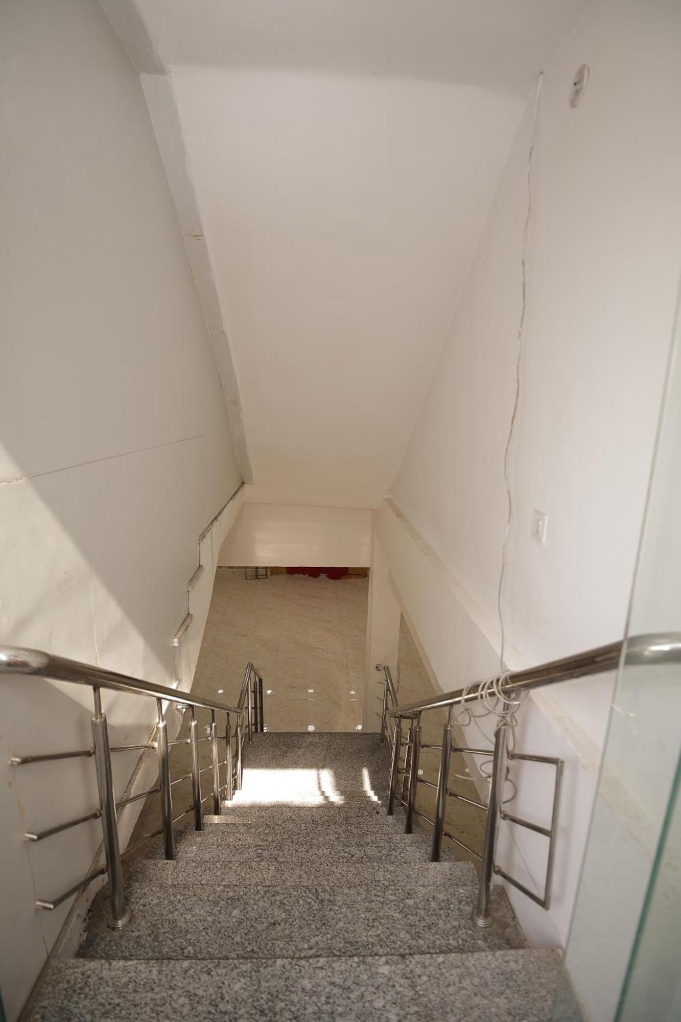 Hotel The Anvi Residency Sector 122 Noida Zewnętrze zdjęcie